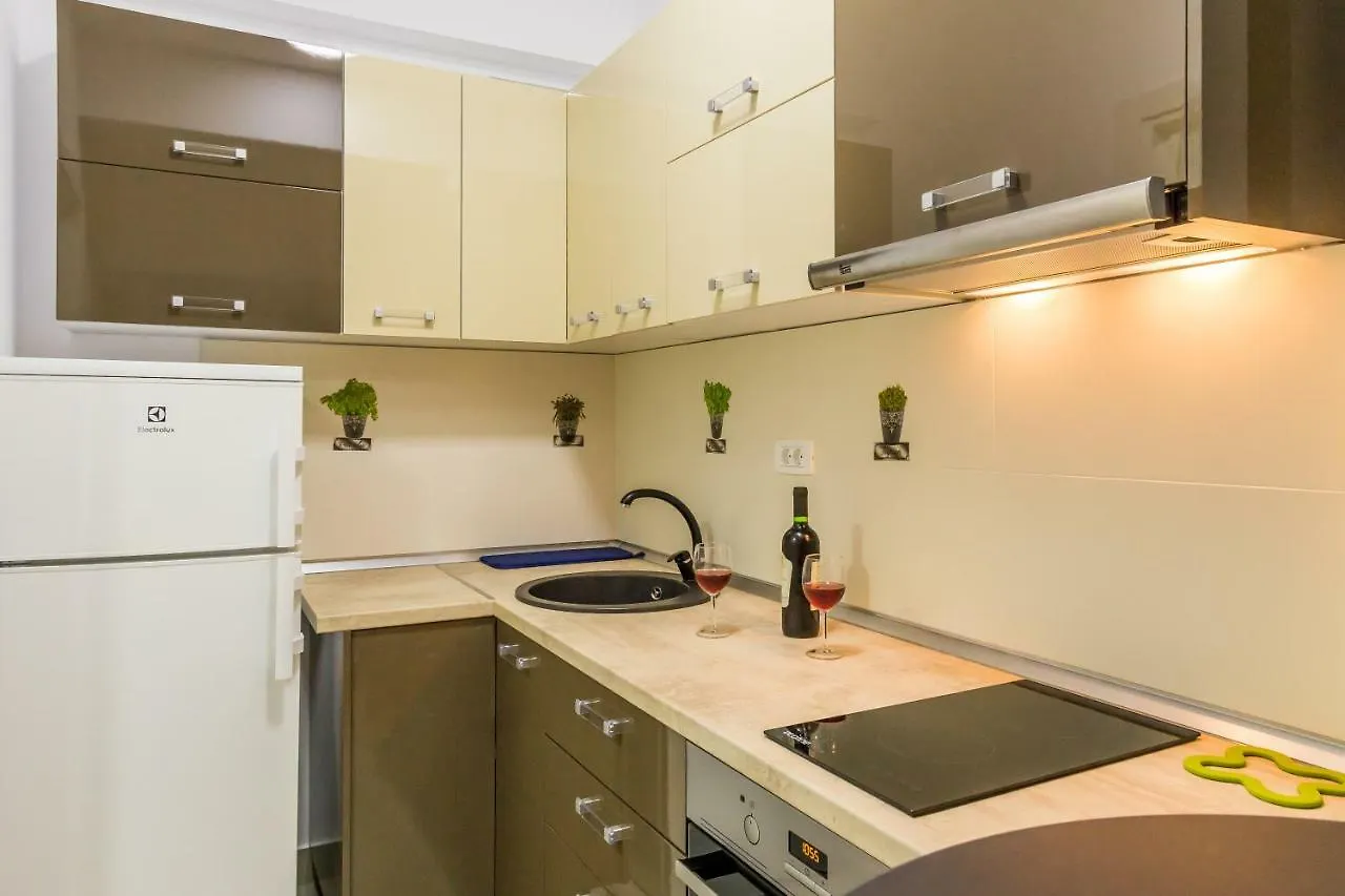Apartment Dristor Day Residence Studio Bucharest Romania