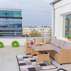 Penthouse With Huge Rooftop Terrace & View Apartament